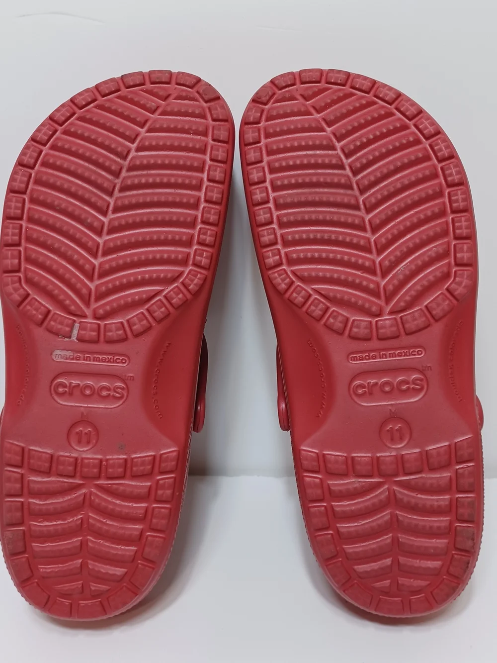 Crocs Red Clogs Slip-On Shoes mens size 11